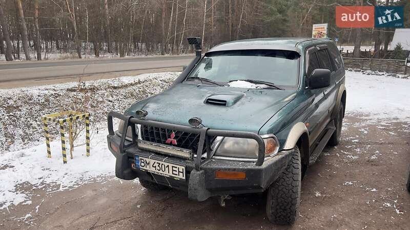 Mitsubishi Pajero sport (2003)
