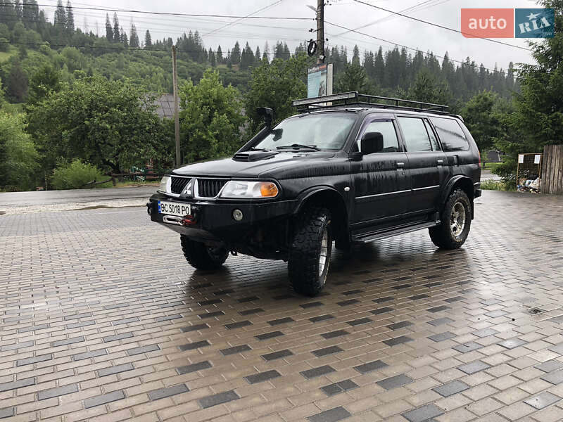 Mitsubishi Pajero sport (2007)