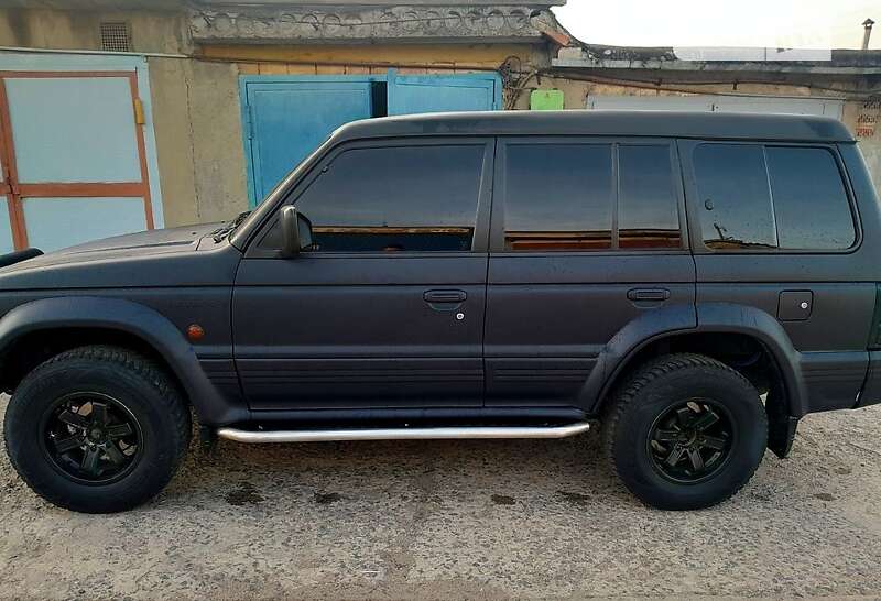 Mitsubishi Pajero (1993)