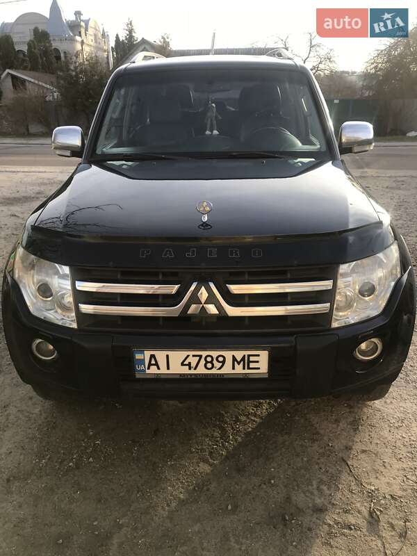 Mitsubishi Pajero (2007)