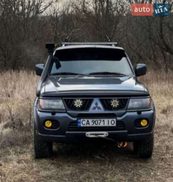 Mitsubishi Pajero (2006)