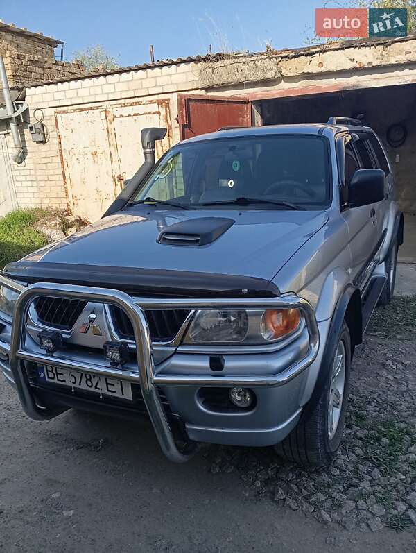 Mitsubishi Pajero (2006)