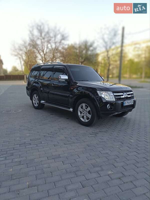 Mitsubishi Pajero (2007)
