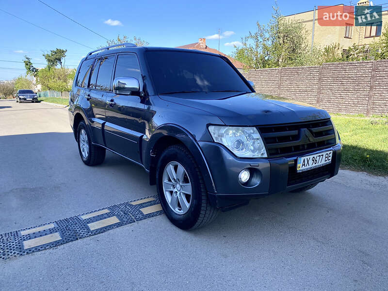 Mitsubishi Pajero (2007)