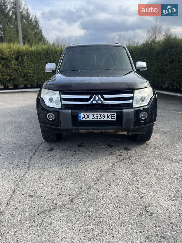 Mitsubishi Pajero (2007)