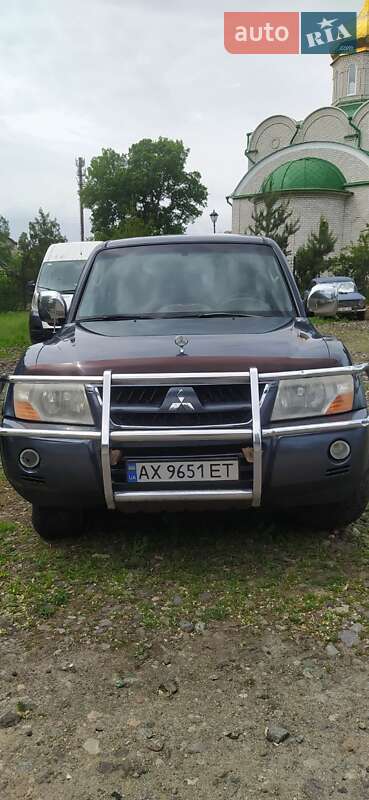 Mitsubishi Pajero (2006)