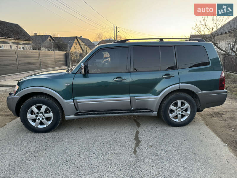 Mitsubishi Pajero (2006)