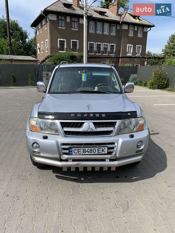Mitsubishi Pajero (2007)