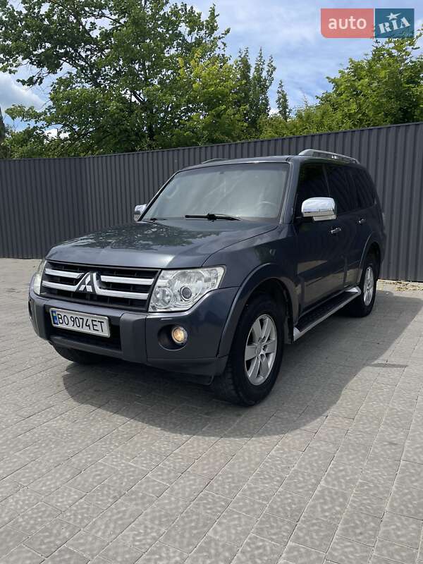 Mitsubishi Pajero (2007)