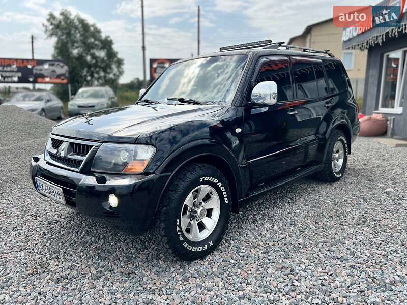 Mitsubishi Pajero (2006)