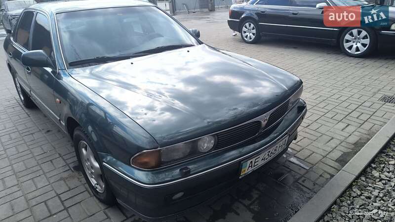 Mitsubishi Sigma (1993)