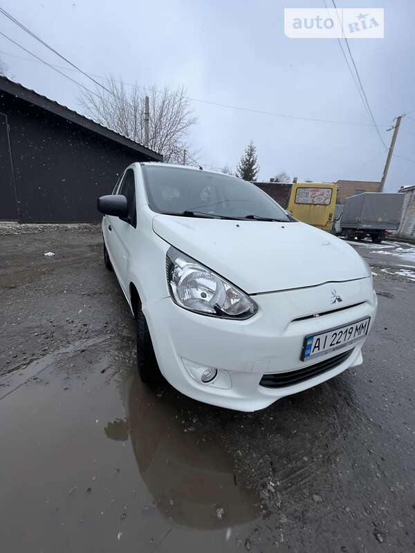 Mitsubishi Space star (2013)