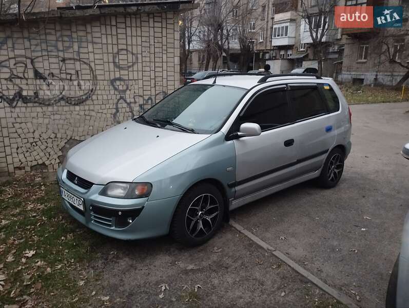 Mitsubishi Space star (2004)