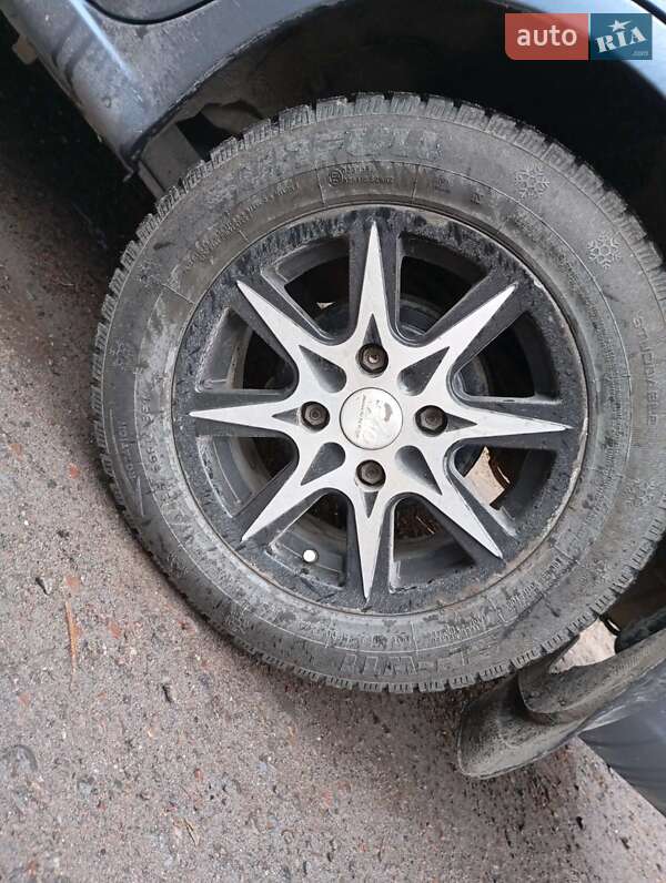 Nissan Almera classic (2006)