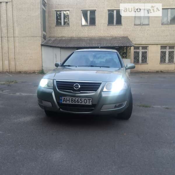 Nissan Almera (2007)