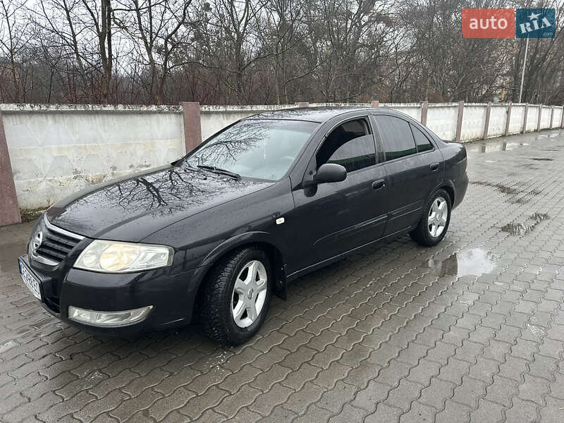 Nissan Almera (2008)