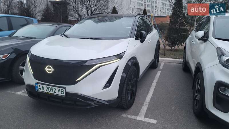 Nissan Ariya (2022)