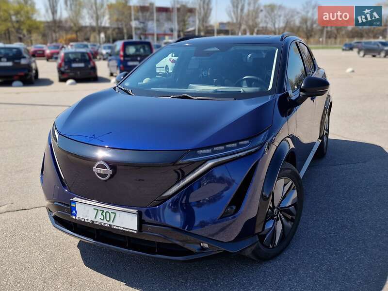 Nissan Ariya (2022)