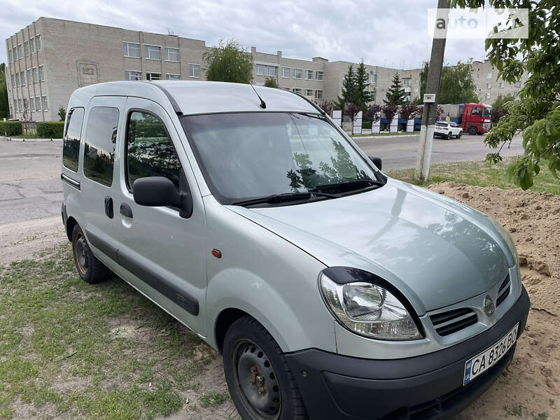 Nissan Kubistar (2006)