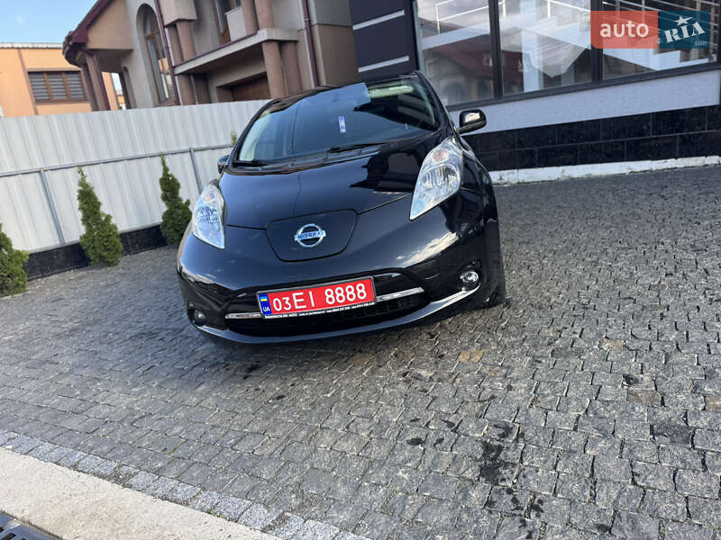 Nissan Leaf (2014)