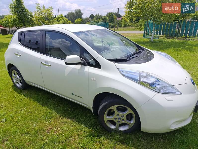 Nissan Leaf (2013)