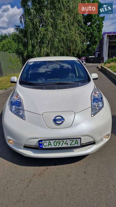 Nissan Leaf (2015)