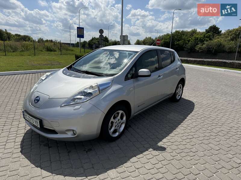 Nissan Leaf (2012)