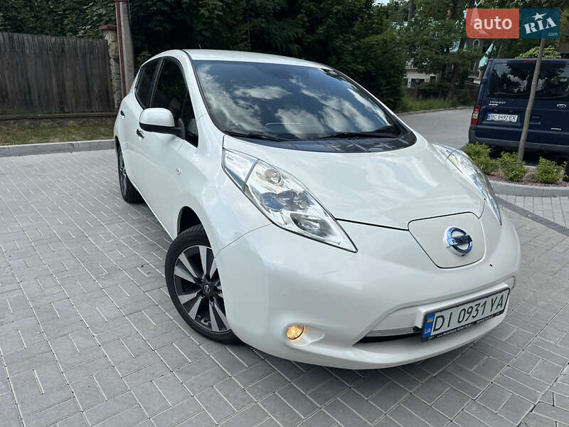 Nissan Leaf (2015)
