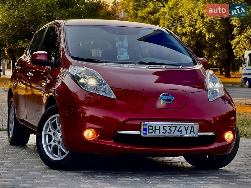 Nissan Leaf (2011)