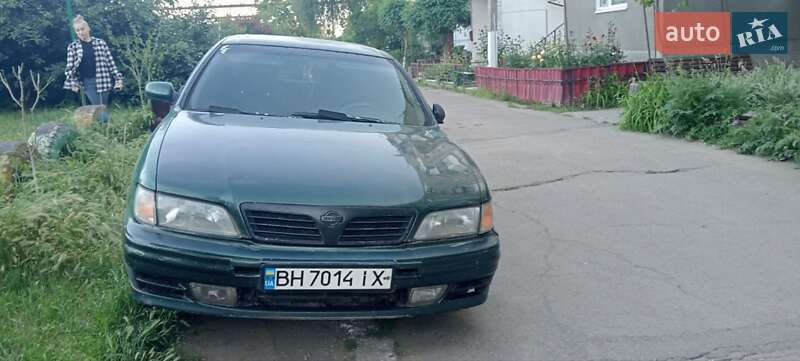 Nissan Maxima (1998)