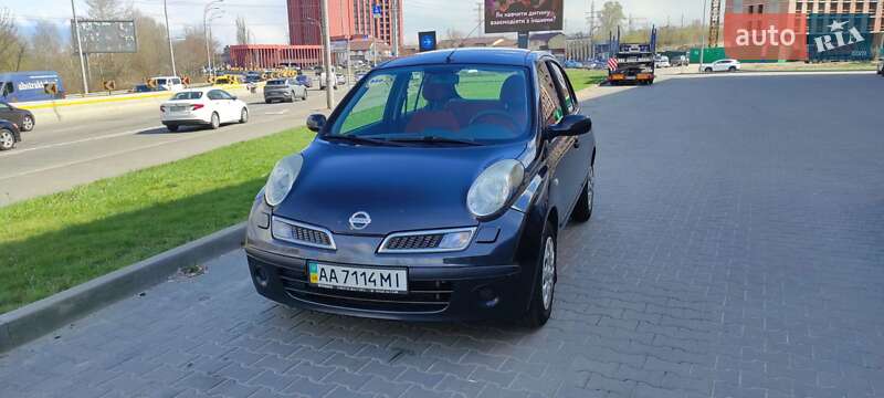 Nissan Micra (2008)