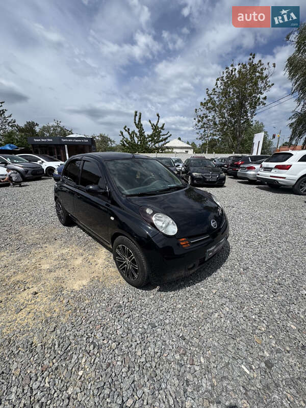 Nissan Micra (2003)