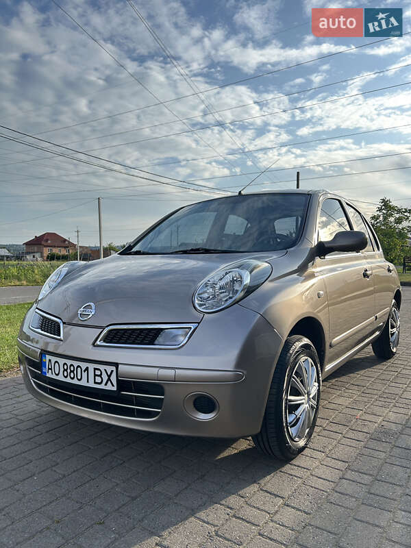 Nissan Micra (2008)