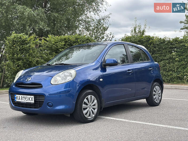 Nissan Micra (2015)