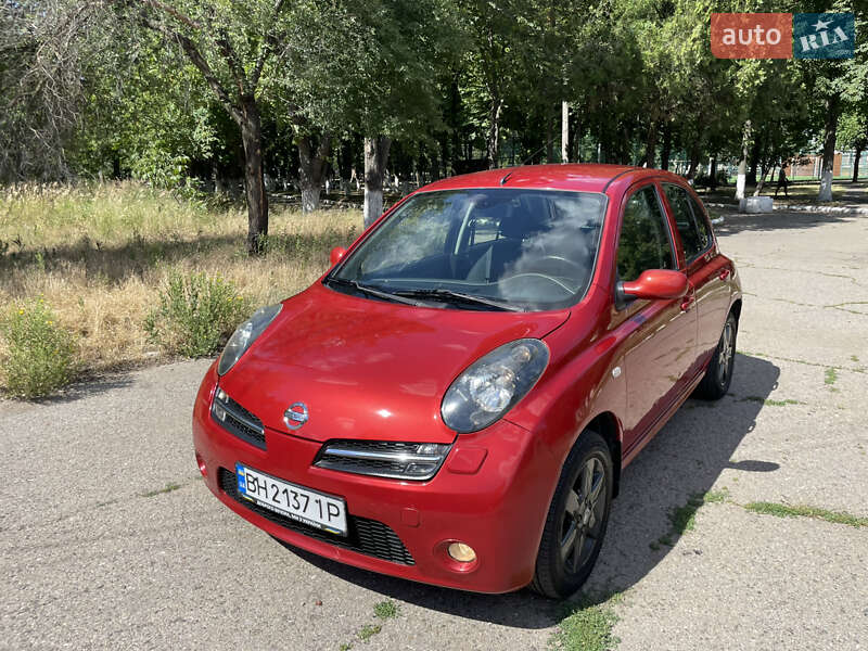 Nissan Micra (2005)