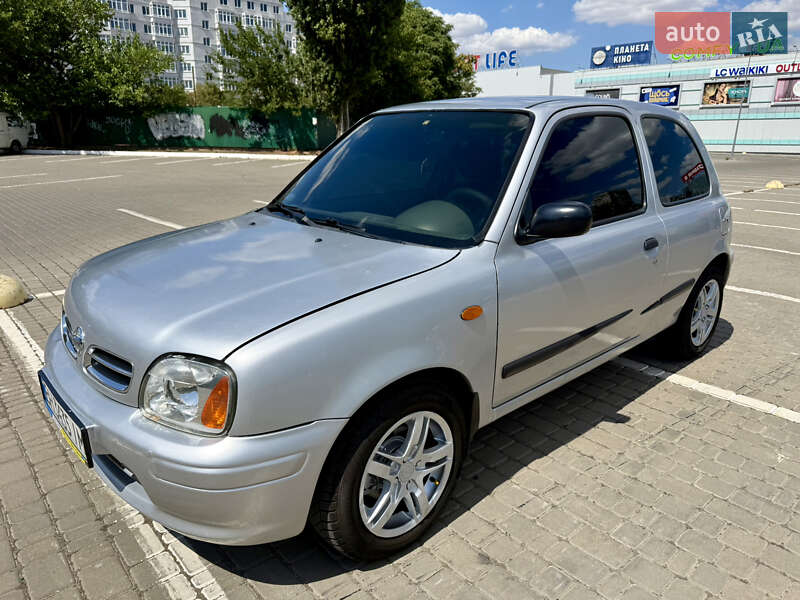 Nissan Micra (2000)