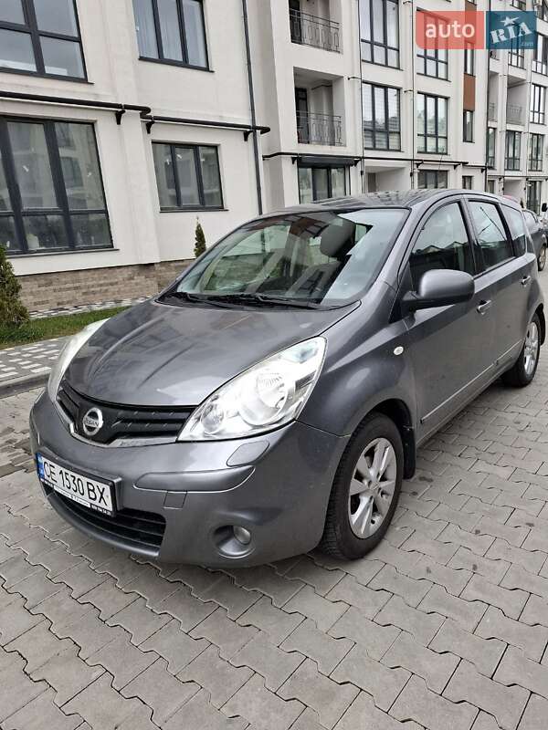 Nissan Note (2010)