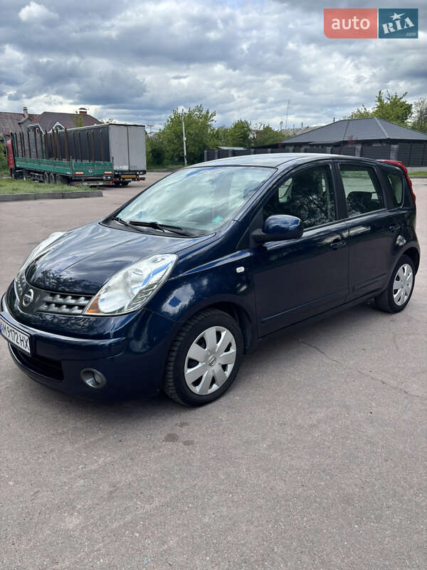 Nissan Note (2007)