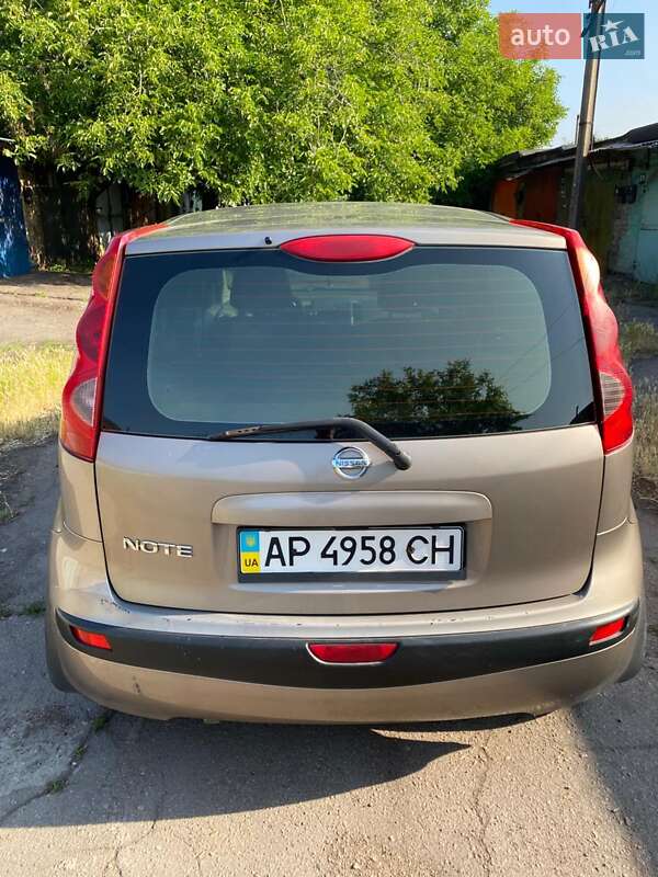 Nissan Note (2006)