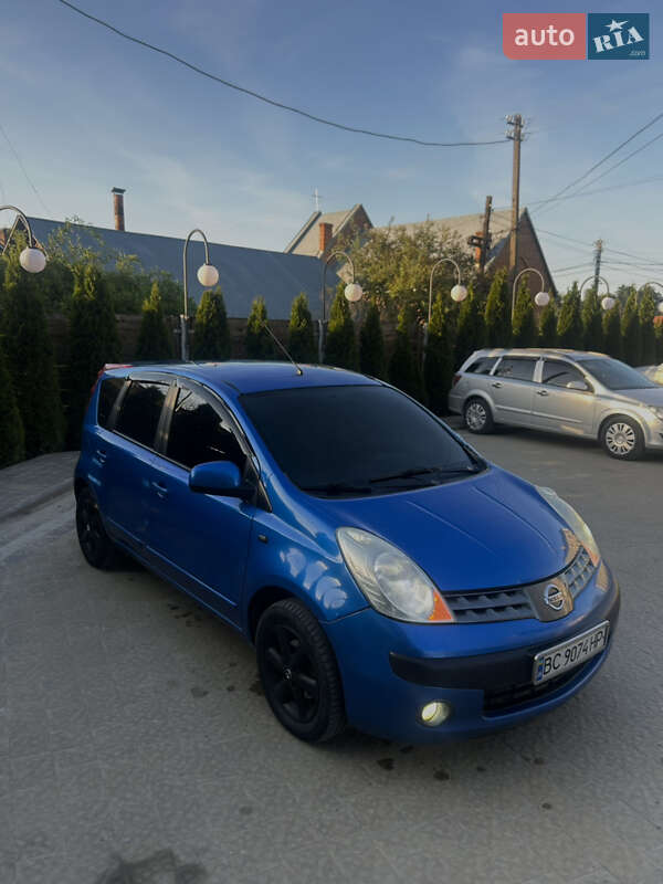 Nissan Note (2006)