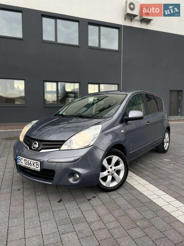 Nissan Note (2010)