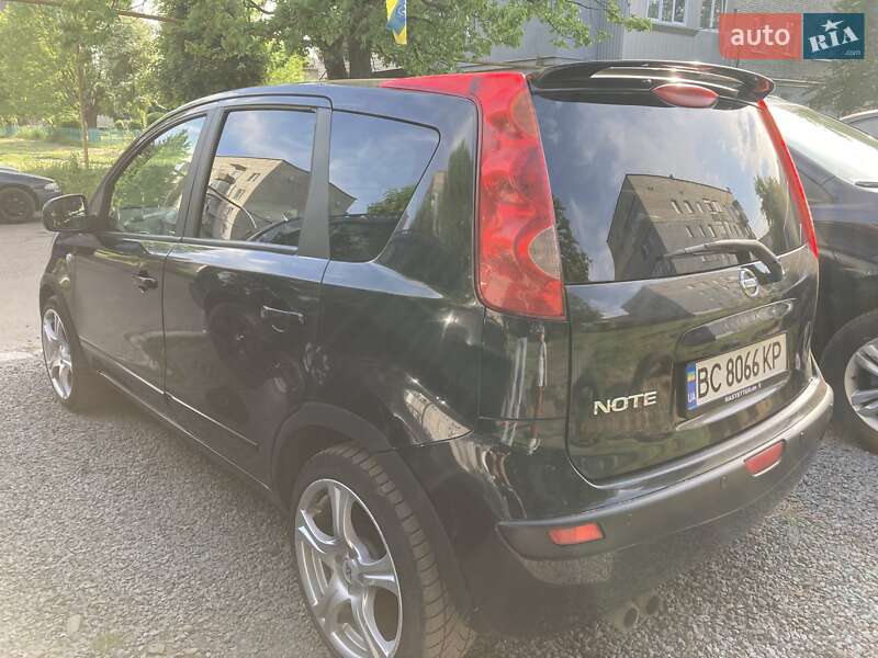 Nissan Note (2006)