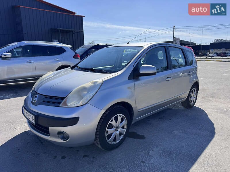 Nissan Note (2007)