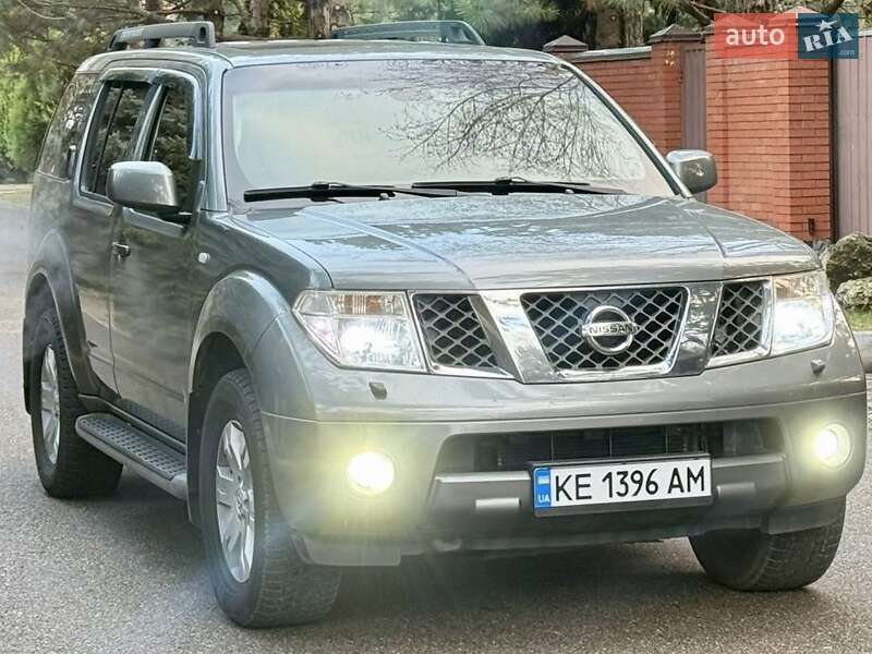 Nissan Pathfinder (2006)