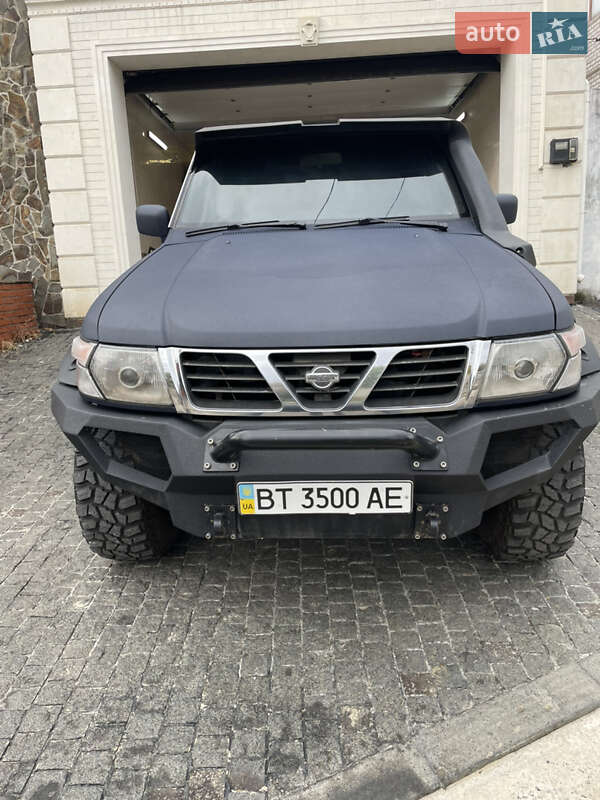 Nissan Patrol (1999)