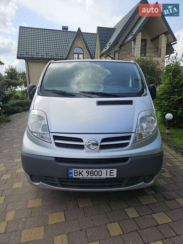 Nissan Primastar (2010)