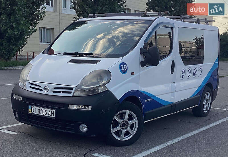 Nissan Primastar (2003)