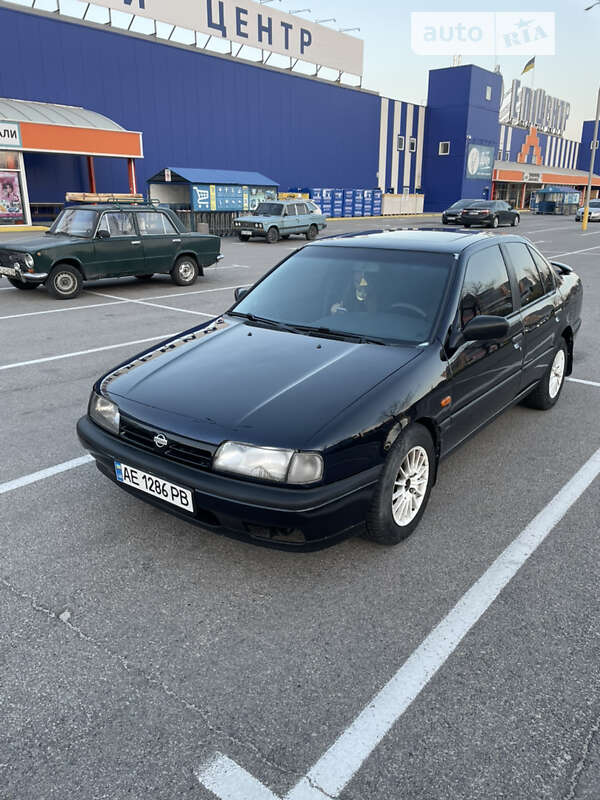 Nissan Primera (1993)