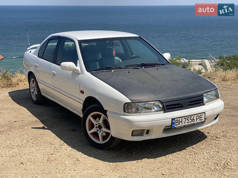 Nissan Primera (1993)