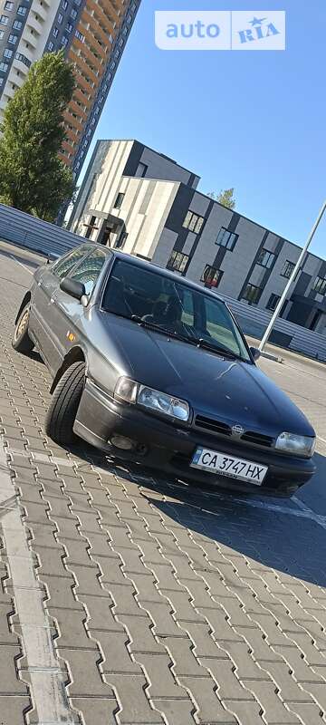 Nissan Primera (1991)